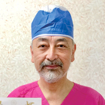 院長 安元 和雄 先生